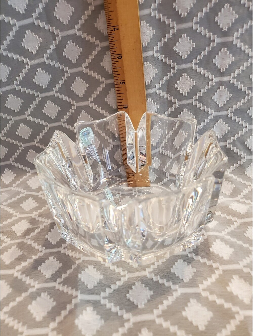 Orrefors 1978 Lars Hellsten Corona Crystal bowl